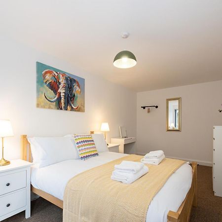 The Chorlton Apartment แมนเชสเตอร์ ภายนอก รูปภาพ