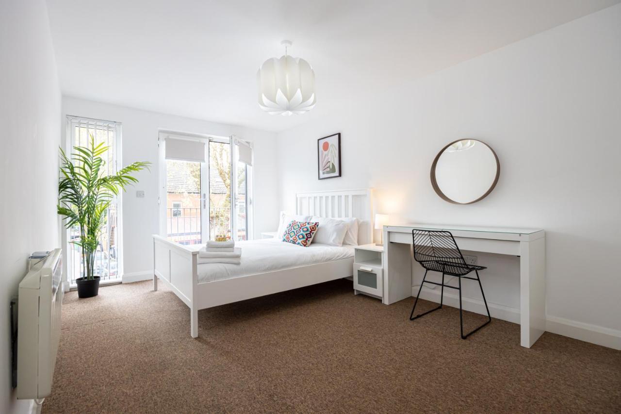 The Chorlton Apartment แมนเชสเตอร์ ภายนอก รูปภาพ
